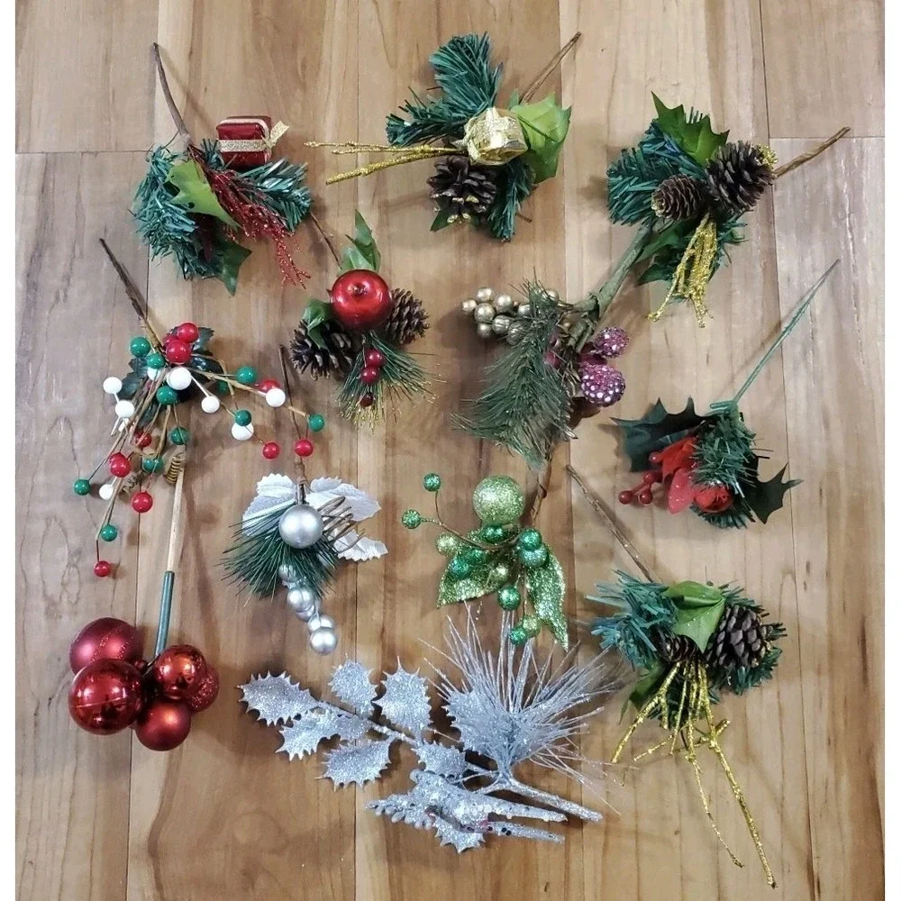 Lot Of Christmas Floral Picks Fruit Berries Pinecones Presents Lot Of 12